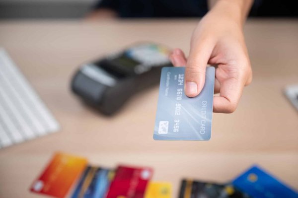 Quels sont les avantages à utiliser une carte bancaire ?